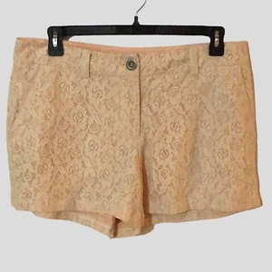 Forever 21 Plus Size Shorts Floral Lace Fully Lined Pink Blush Waist 36 Size 12 - Picture 1 of 6