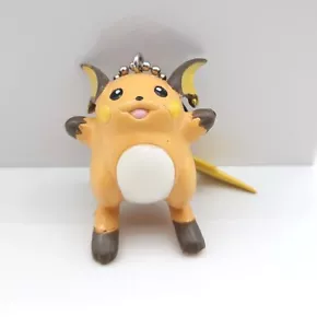 Pokemon Tomy Raichu 1,5" portachiavi personaggio giocattolo - Foto 1 di 3