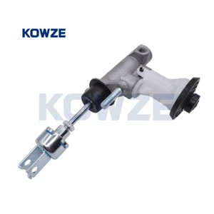 Conjunto de cilindro maestro de embrague transmisión para Toyota Land Cruiser HZJ80 1FZF - Imagen 1 de 5