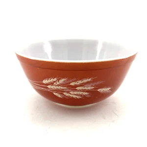 Vintage Pyrex 403 Autumn Harvest Wheat Pattern Mixing Bowl 2.5 Qt. USA - Picture 1 of 11