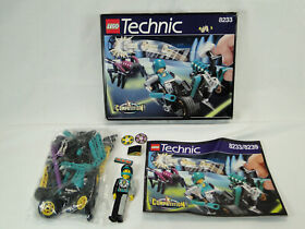 LEGO Technic 8233 / 8239 Thunder vs. Stinger complete with OBA + original packaging