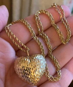 Collana Ciondolo Corda Torsione Oro Giallo 14k Vintage Inciso Cuore Puff Amore 5,8g - Foto 1 di 6