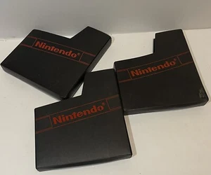 NES Authentic Nintendo Logo Branded Dust Covers Game Sleeves Lot of 3 - Bild 1 von 4