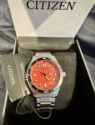 Reloj Citizen Eco Drive Hombre Plata y Naranja Alimentado Solar Nuevo Foto 1 de 4