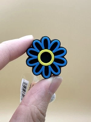 CROCS JIBBITZ LED Iluminado Eléctrico Azul Margarita 100% Auténtico Raro ZAPATOS ENCANTO Foto 1 de 4