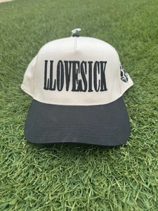 LLOVESICK LOGO CAP (CREME/SCHWARZ) verstellbar - Bild 1 von 5