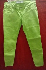 ABERCROMBIE & FITCH DAMENGRÖSSE 28"W X 29"L (GR. 6) NEONGRÜNE JEANS NEU OHNE ETIKETT - Bild 1 von 5