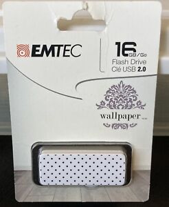 Emtec 16 GB Flash Drive USB 2.0 ~ Wallpaper White with Black Polka Dots