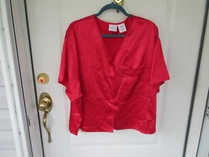 Secret Treasures Ladies 2X Red Shortie Pajamas - Picture 1 of 6