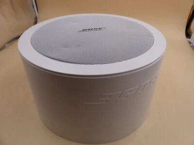 BOSE FREESPACE DS 40F LOUDSPEAKER 12" X 7" WHITE W/ PENDANT MOUNT/SHELL - image 1 of 4