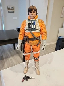 Hot Toys Snowspeeder Luke Skywalker MMS585 Suelto - Imagen 1 de 4