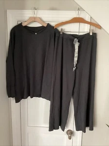 2pc PJ HARLOW Pajama Lounge Sleep Set M Crop Pants Charcoal Gray - Picture 1 of 3