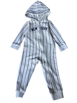 Kith & Kin Yankees Mono con Capucha Unisex Mameluco Bebé Jersey Talla 12-18 Meses Foto 1 de 4