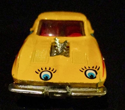 Corgi Toys 337 Chevrolet C2 Corvette Sting Ray customized  1:43 original 60er - Bild 1 von 4