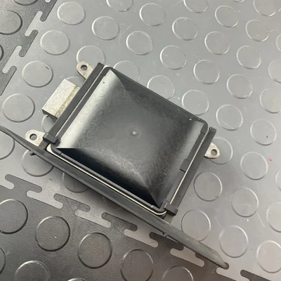 BMW X3 F25 2011-2017 sensor de advertencia de cambio de carril esclavo derecho OEM 686588401 Foto 1 de 4