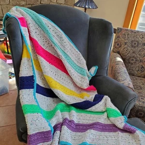 Soft Sweet Baby Afghan Multicolor Cozy Chair Couch Throw Warm Acrylic Nursery - Picture 1 of 2