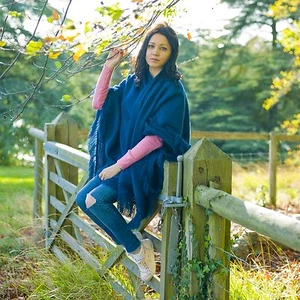 BABY ALPACA WOOL PONCHO CAPE WRAP SHAWL COAT HANDMADE IN ECUADOR - Picture 1 of 17