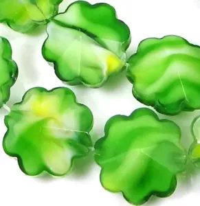 20 discos florales de remolino verde facetado checo 16 mm - Imagen 1 de 3