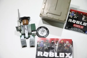 Roblox Series 10 Purshovian Merchant w/ Personal Steam Engine VIRTUAL ITEM CODE - Bild 1 von 6
