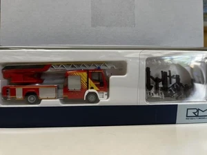 Rietze Iveco Magirus DLK 18 Feuerwehr Zwiesel 68498 - Picture 1 of 1