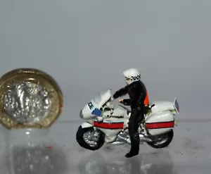00 Gauge 1:76 Resin Hand painted figure Police Jam sandwich Kawasaki & rider - Picture 1 of 7