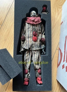 Modellino Underverse 1/6 zombie usato da collezione 12'' in magazzino - Foto 1 di 3
