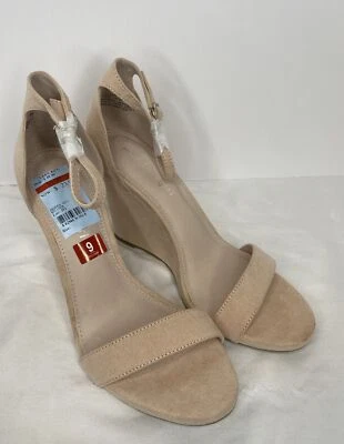 NEW!! Madden Girl Willoow Blush Wedge Sandals 3.5" Heels Women’s 9US 39EUR - Image 1 of 4