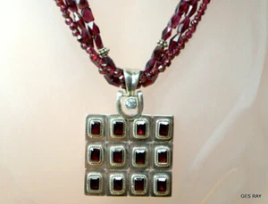 Collar de granate colgante de plata esterlina de diseñador con múltiples hilos - Imagen 1 de 10