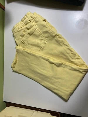 DEMOCRACY pants Women’s size 6 Flex-ellent Yellow Ankle Length Beach - Image 1 of 4