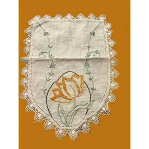 Vintage handmade embroidered table scarf lace trim flowers greenery 12" x 10" - Picture 1 of 2
