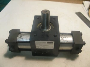 NUEVO ACTUADOR ROTATIVO PARKER PTR151-0453-AB22M-C 45/45 GRADOS 2 POSTES EJE 7/8" P4353 - Imagen 1 de 5