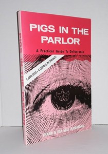 PIGS IN THE PARLOR BOOK REVIEW visual data 8