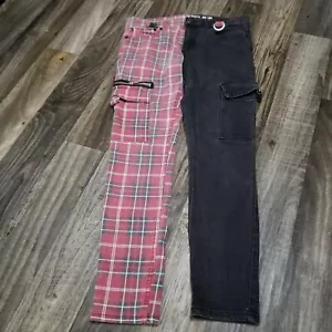 Hot Topic HT Denim Stinger Jeans Men 34x30 Black Red Plaid Goth Punk Emo Stretch - Picture 1 of 15