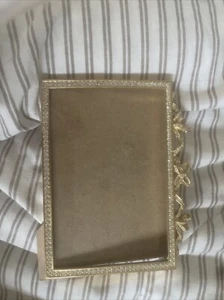 Vintage Kenneth Jay Lane Enamel & Bow Picture Frame Coquette - Picture 1 of 4