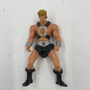 2003 MOTU Masters Of The Universe HE-MAN McDonalds Happy Meal Action Figure 4.5" - Picture 1 of 2