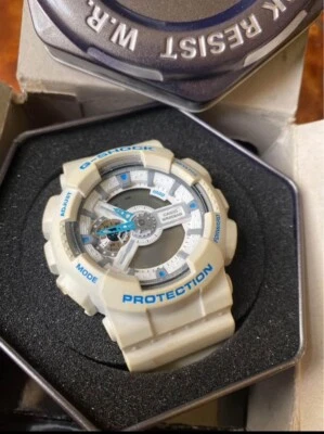 Orologio Casio G-SHOCK  Bianco Con La Scatola - Immagine 1 di 3