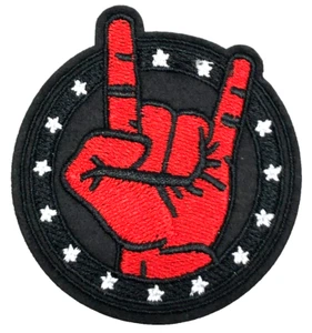 Parches Coser y Planchar Ropa Chaquetas Abrigo Camisa Pantalones Símbolo Signo de la Paz A643 NUEVO - Imagen 1 de 3