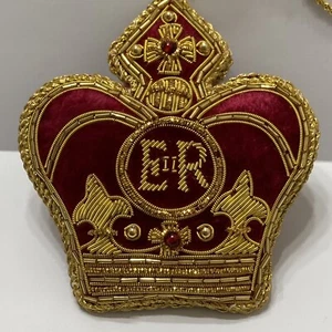 Royal Collection Trust Beaded Crown Ornament Red God Save Queen Elizabeth HM New - Picture 1 of 4