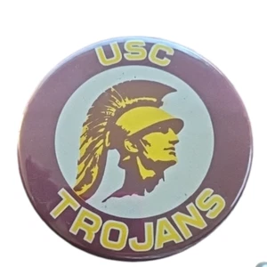 1980's USC Trojans Pinkback Button NCAA Football Vintage Southern California - Picture 1 of 2