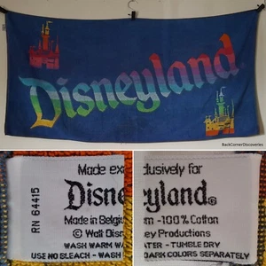 Vtg 1980s Walt Disney Productions Exclusively for DISNEYLAND Rainbow Beach Towel - Picture 1 of 12