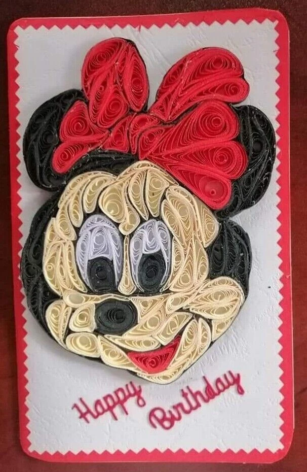 Tarjeta de Felicitación Mickey Mouse, Minions Papel Quilling - Arte Único Hecho a Mano NUEVO REGALO Foto 1 de 2