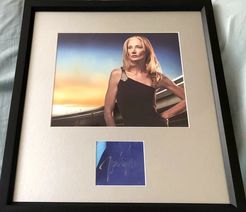 Joely Richardson autograph signed auto custom framed with Nip/Tuck 8x10 photo IP Cover