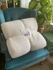 NEW Southern Living Jana Full/Queen Comforter - Picture 1 of 9