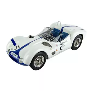 CMC 1960 Maserati Tipo 61 Birdcage White German 1:18 Scale Diecast Model Car - Picture 1 of 7