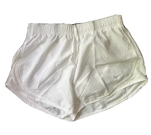 Nike Dry Standards Fit Women’s White Short Size M - Picture 1 of 2