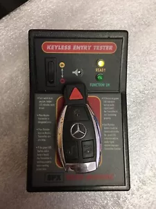 Mercedes Benz Keyless Entry Remote 4 Button IYZDC07 Key Fob OEM - Bild 1 von 3