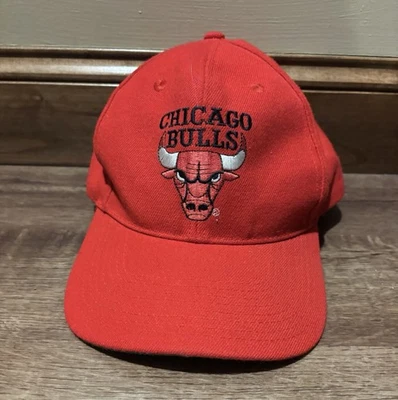 Gorra Snapback Vintage Años 90 Chicago Bulls Mezcla Lana, Gorra Roja NBA Foto 1 de 4