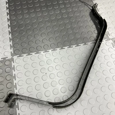 Chevy 2010-2018, GMC Equinox, correas de tanque de combustible para terreno Foto 1 de 4