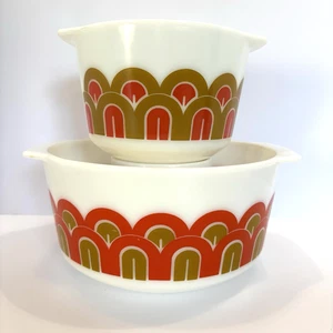 Vintage Pyrex Arches / Fish Scale Bowl Set 343 & 344 1.5 & 3 Quarts Set Of 2 - Picture 1 of 10