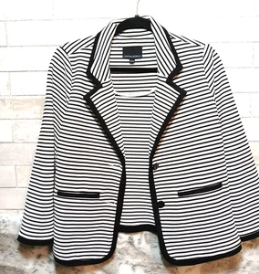 Cynthia Rowly L 3/4 Arm Arbeitskleidung Jacke Streifen schwarz weiß besetzt kurz - Bild 1 von 11